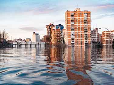 Fast emergency water extraction in NYC, removing flood water to prevent damage and restore commercial properties safely and efficiently.