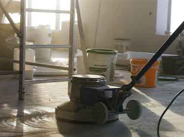 Professional post-construction cleaning service in a New York commercial building, ensuring a dust-free and polished workspace.